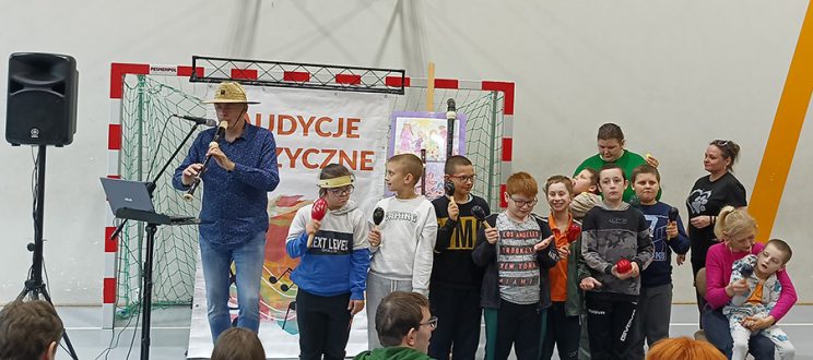 Audycja Muzyczna „Rodzina Instrumentów Fletów Prostych „