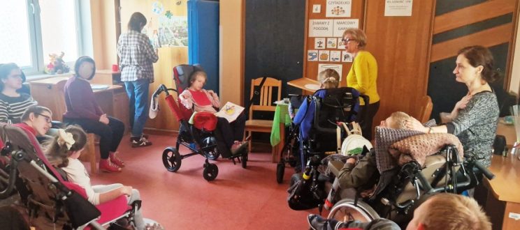 „Zabawy z pogodą – w marcu jak w garncu”