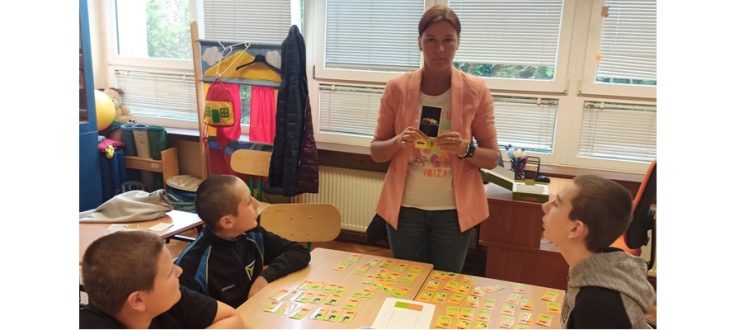 AAC-OWE ZGADYWANKI I DOBIERANKI- BUDOWANIE KOMUNIKATÓW METODĄ SKINEROWSKĄ         